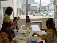 �ϵ��뺧��