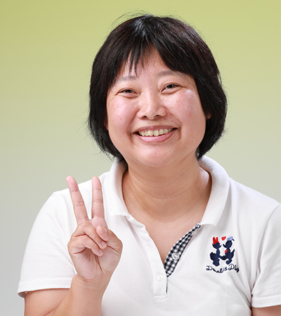 遠藤 暁子
