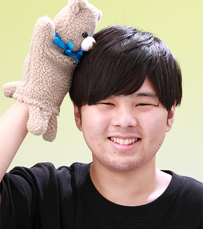 金田 雄太